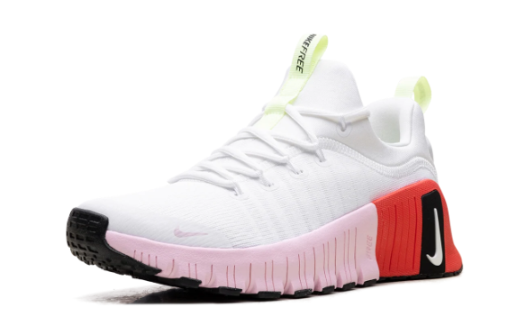 Nike Free Metcon 6 Women's Training Shoes – White & Pink