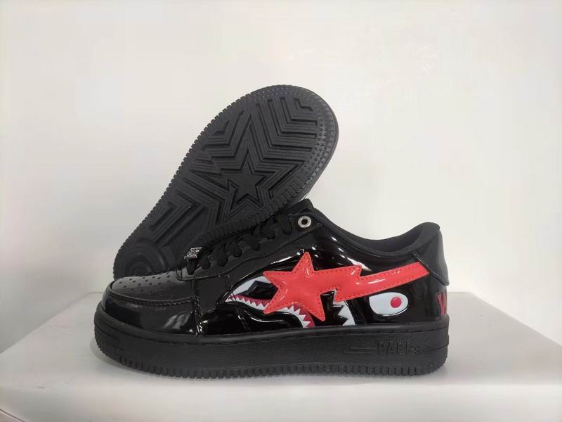 BAPE Shark Graphic Low-Top Sneakers - Black & Red